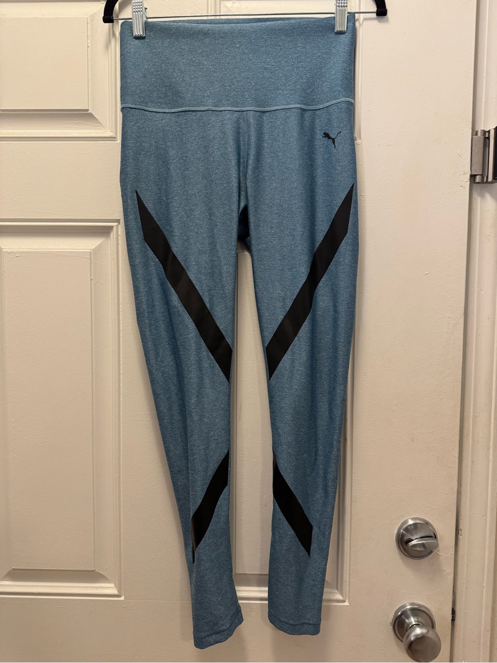 Puma Slate Blue Heather High-Waist Leggings with Black Chevrons 0082
